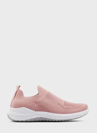 Breathable Knit Pull On Comfort Sneakers