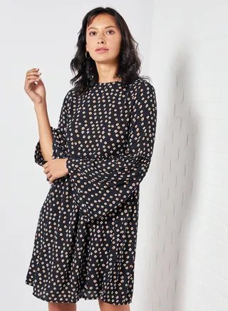 Round Neck Mini Dress Black 