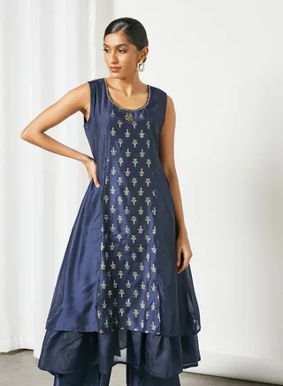 Unique Frill Pattern Sleeveless Kurta Blue 