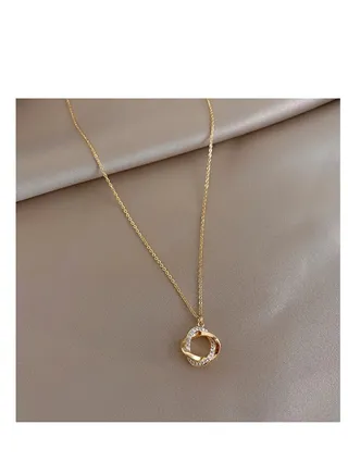 Geometric necklace set with diamonds 