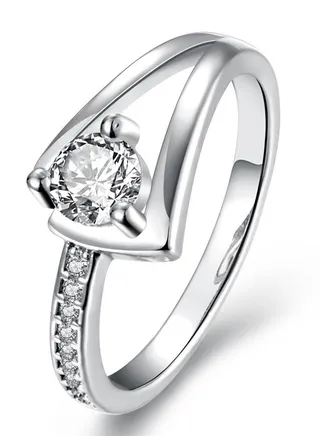 Stone Studded Ring 