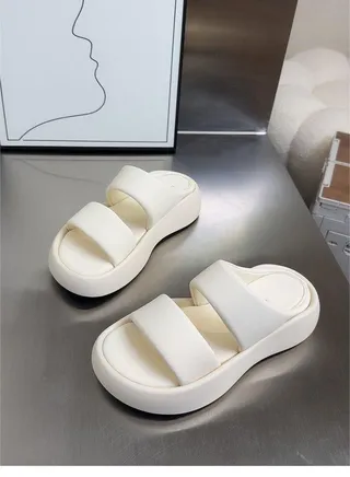 Cloud Bubble Double Bread Casual Platform Elevation Slippers Lady 