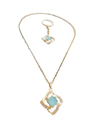 Stylish Pendant Necklace With Keychain 