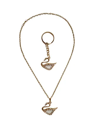 Stylish Pendant Necklace With Keychain 