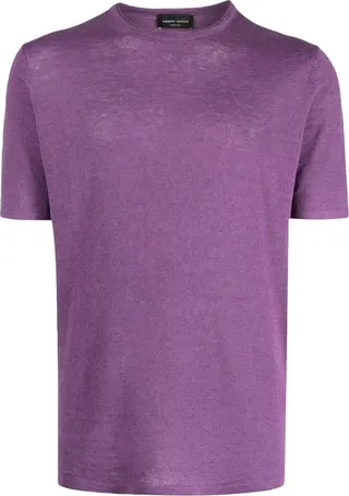 basic short-sleeved T-shirt