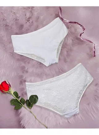 The rarest women's lace 