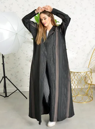 Cuff and collar style Jacquard abaya 