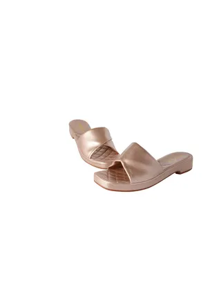 092-2312 Michelle Morgan Ladies Metallic Low Heel Sandals Gold 