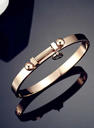 Stainless Steel Bracelet, Gold-Colored with A Modern Design for Women 