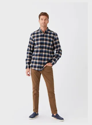 Essential Slim Fit Chinos 