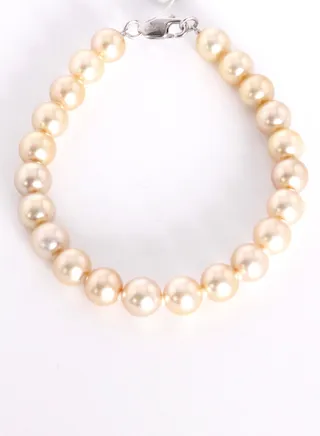 Bracelet 1st Strand 19Cms, Japanese Akoya Pearls, B Quality, Treated Gold Color, 8.0-7.5MM, 18KW 