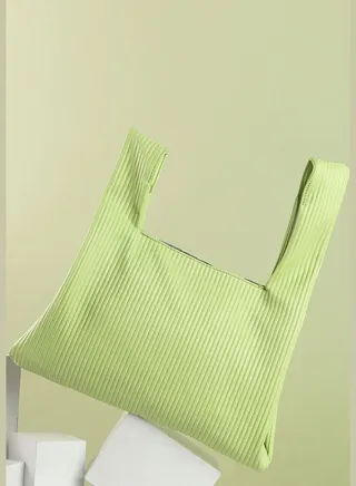 Solid Hand Bag with Magnet Lock