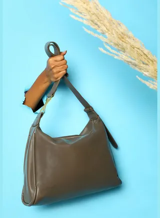 Solid Zip Lock Shoulder Bag