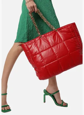 Quilted Zip Lock Tote Bag with Chain Strap