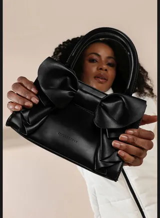 Solid Zip Lock Regular Faux Leather Hand Bag with Detachable Strap For Women