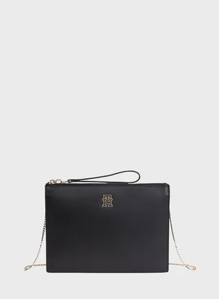 Logo Chain Detailed Clutch
