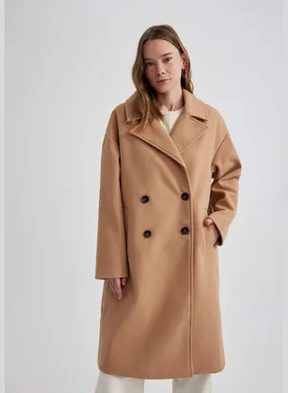Woman Regular Fit Cachet