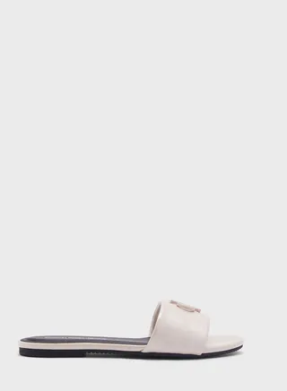Relock Flat Sandals