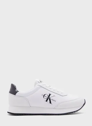 Runner Low Top Sneakers
