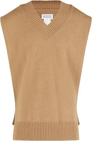 V-neck vest
