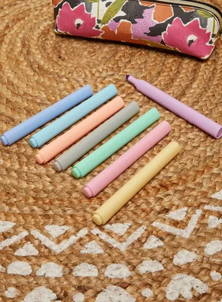 Set Of 8 Highlighter Pens