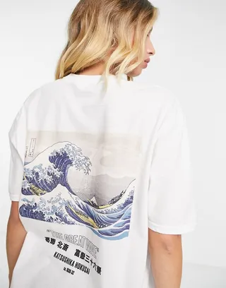 ASOS DESIGN oversized graphic t-shirt with the great wave by hokusai license in white