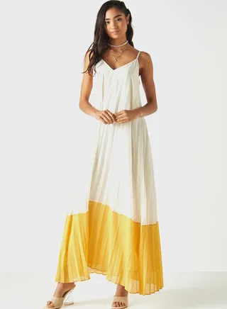 Pleated Sleeveless V-Neck Dress With Spaghetti Straps