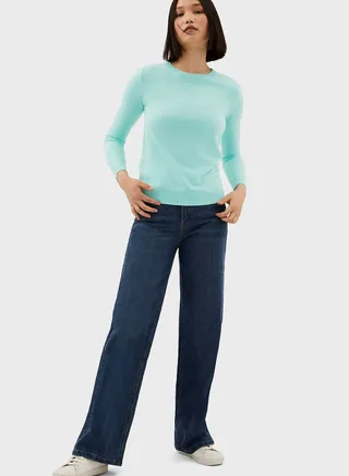 Round Neck Knitted Sweater
