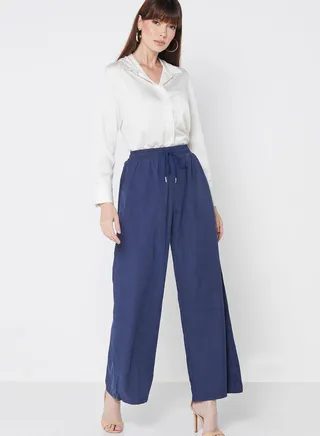 Wide Legged Ruffle Waist Pants
