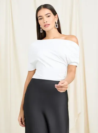 Off Shoulder Asymmetric Neck Short Sleeve Knit Top
