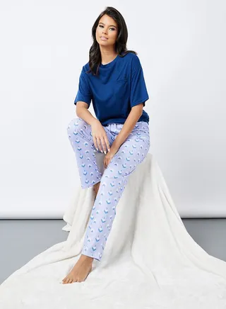 Drop Shoulder Pocket T-Shirt & Geo Print Pyjama Set