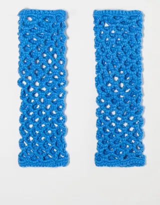 Reclaimed Vintage open knit fingerless gloves in blue
