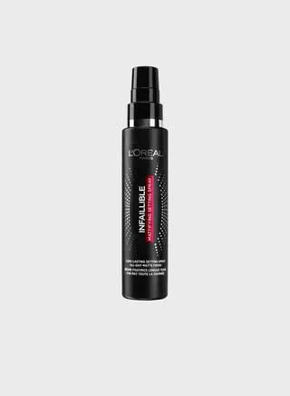 Infallible Mattifying setting spray