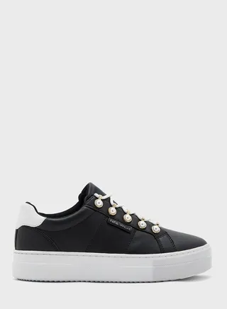 Prance3-A Low Top Sneakers