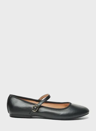 Pointed Toe Flat Ballerinas