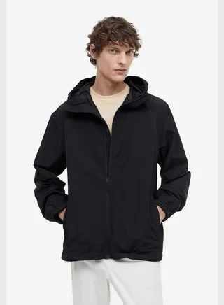 Essential Regular Fit Windbreaker