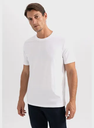 Essential Crew Neck T-Shirt