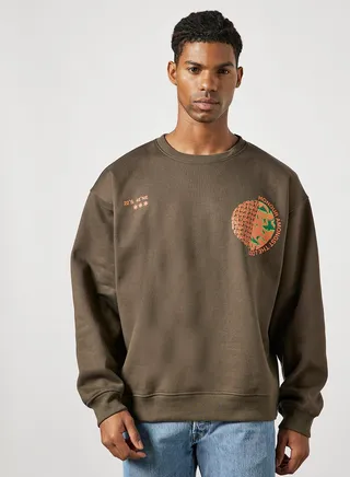 Graphic Print Sweatshirt