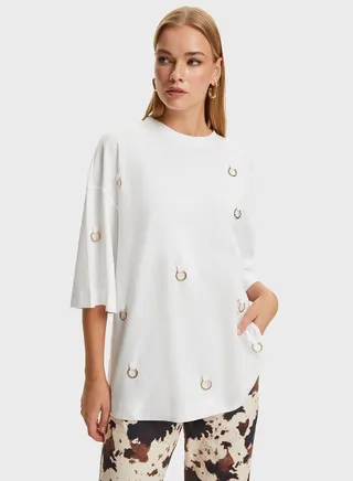 Ring Accessory Detail Oversized T-Shirt