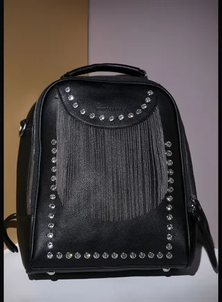 Solid Zip Lock Regular Vegan Leather Backpack For Women