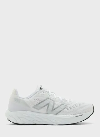 880 Running Shoes