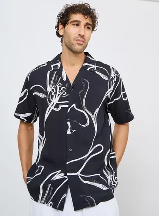 Big Floral Print Relaxed Fit Resort Shirt