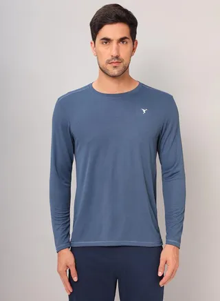 Solid Round Neck Slim Fit T-Shirt