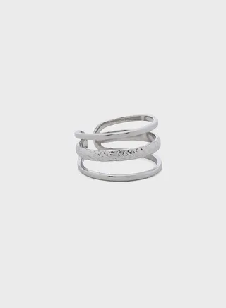 NYX TRIPLE HAMMERED DESIGN RING