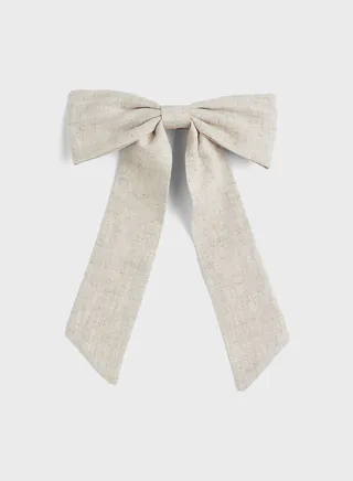 Bow-Decorated Hair Clip