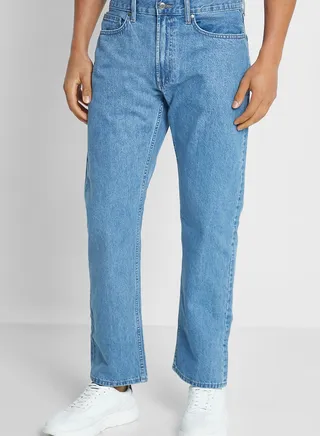 Essential Straight Fit Jeans
