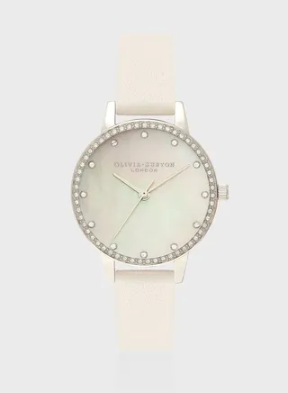 Classics Leather Strap Analog Watch