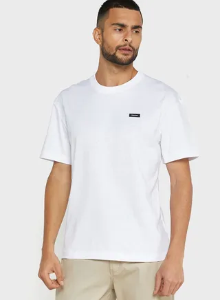Essential Logo T-Shirt