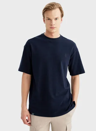 Man Comfort Fit T-Shirt
