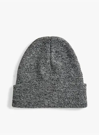 Basic Mealy Beanie Folded Detail